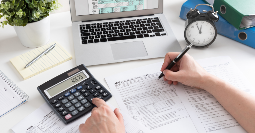 How Monthly Bookkeeping Improves Financial Visibility for Growing Businesses